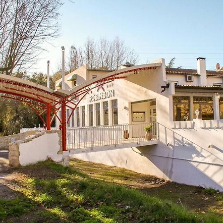 Hotel Le Robinson Beaucaire  Eksteriør bilde